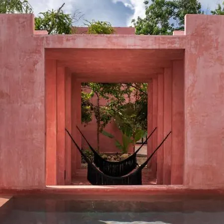 Casa Nikte Pink Paradise Beach Club